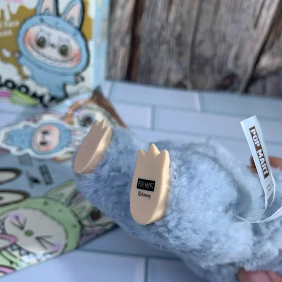 Labubu The Monsters Exciting Macaron Sea Salt Coconut - Picture 6 of 7